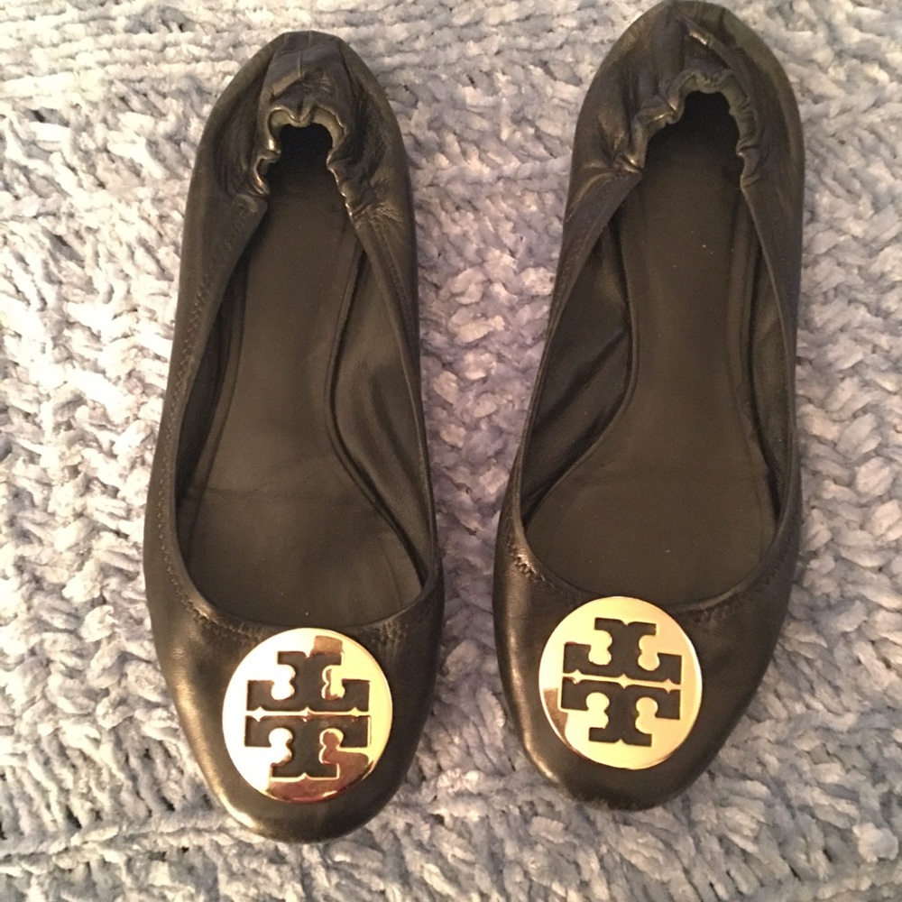 Tory Burch Reva Flat - Black- size 11